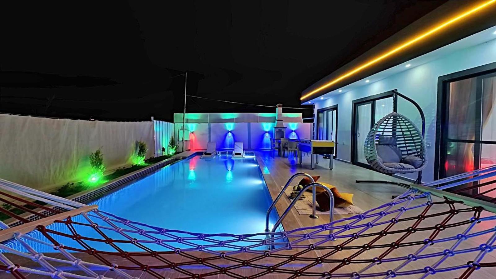 Villa Elif Uezuemlue Каш Екстериор снимка